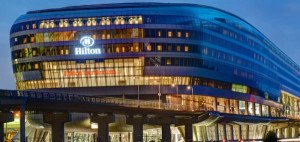 HNA comprará el 25% de Hilton a Blackstone por 6.000 M €