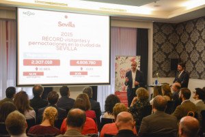 Sevilla abre a la participación su estrategia turística