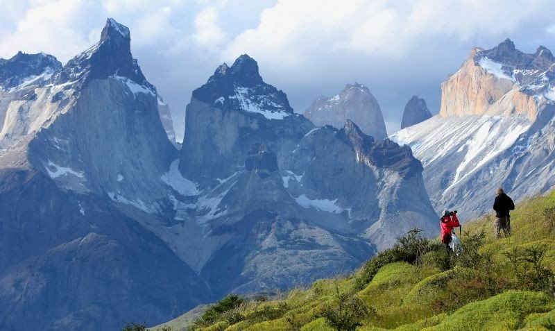 Torres del Paine recibe 211.000 turistas por año. 