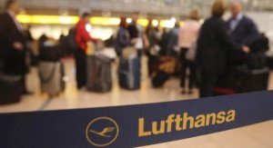 El personal de tierra de Lufthansa se enfrenta a los pilotos 