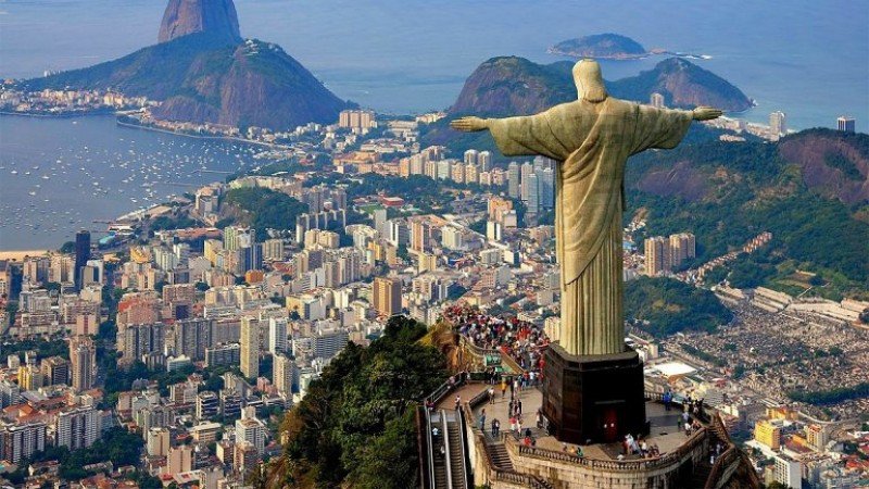 Brasil confía en que el turismo ayude a salir de la crisis
