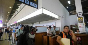 Allanan oficinas de ente boliviano de control de vuelos y de aerolínea LaMia