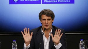 Prat-Gay deja el Ministerio de Hacienda y Finanzas de Argentina