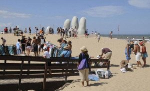 Uruguay invertirá cerca de US$ 500 mil para brindar salud gratis a los turistas