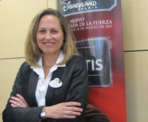 Laure Glatron: “En el Sur de Europa hay gran afinidad a Disneyland París”
