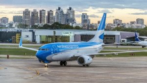 Aerolíneas Argentinas vendió el 41% de sus pasajes de enero en forma directa