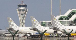 Vueling cancela 24 vuelos con Francia por la huelga de controladores