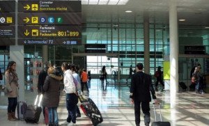 Cancelan 300 vuelos en Francia y 22 en España en el primer día de huelga