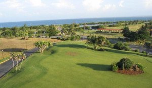 Cuba aprueba una empresa mixta con España para un complejo de golf