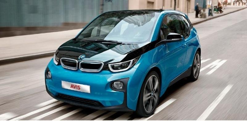 Avis España incorpora el coche eléctrico a su flota premium con el BMW i3