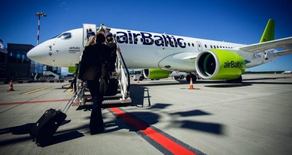 AirBaltic prolonga siete meses la suspensi&oacute;n de vuelos a Dubai por la guerra en Oriente Medio