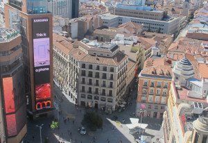 Turespaña y Madrid cierran un acuerdo para atraer turistas de mayor gasto