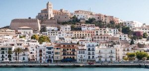 Ibiza detecta más de 2.300 anuncios de alquiler turístico sin licencia