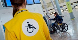 Personas con movilidad reducida: nuevo servicio en 12 aeropuertos por 202M€