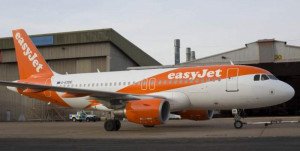 EasyJet Europe opera su primer vuelo 