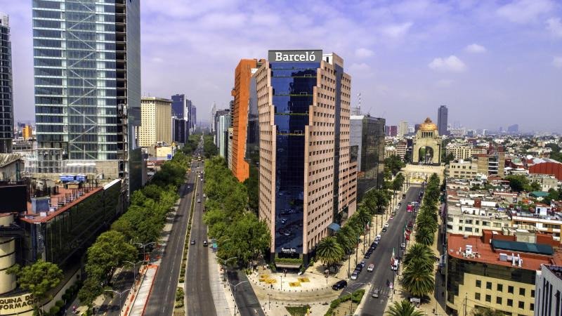 Barceló inaugura su primer hotel en Ciudad de México