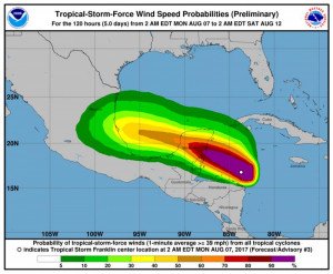 Alerta de huracán en la Riviera Maya
