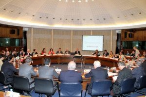 Exceltur pide convocar el Consejo de Turismo tras los ataques al sector