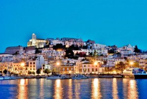 Ibiza quiere rebajar las 109.800 plazas turísticas actuales