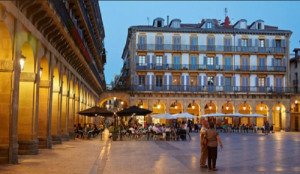 San Sebastián prohíbe nuevos pisos turísticos en la Parte Vieja