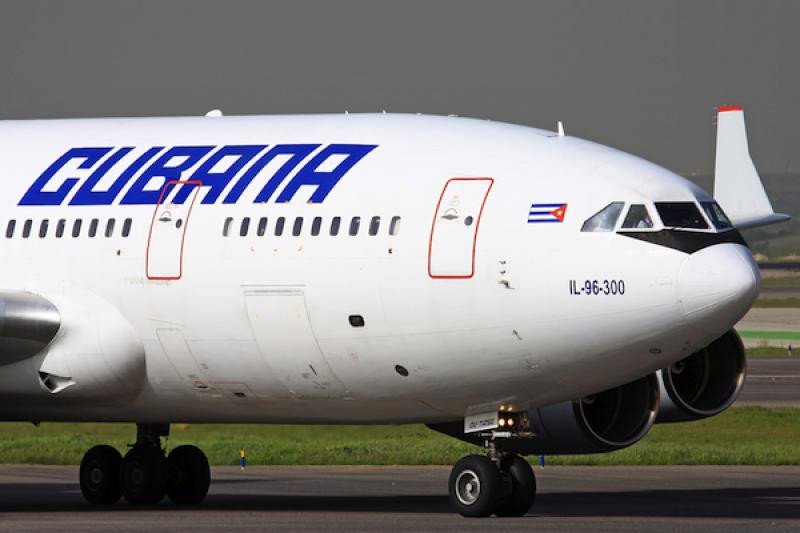 Cubana de Aviación suspende sus vuelos por la llegada de Irma