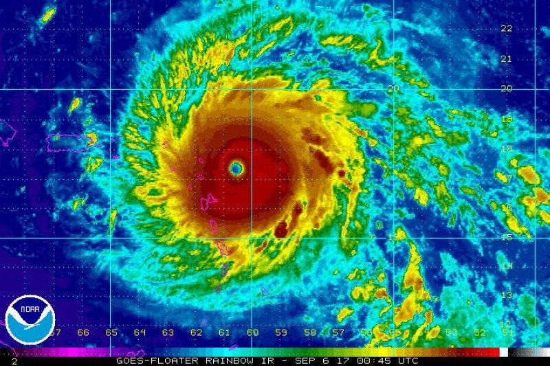 El huracán categoría 5 es uno de los más poderosos de la historia de acuerdo al Centro Nacional de Huracanes de EEUU. Foto: NHC.