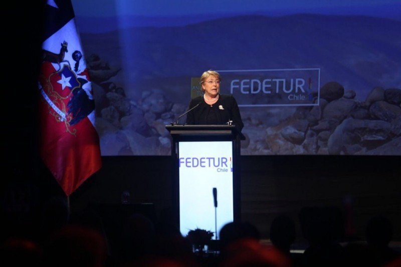 Presidenta de Chile Michelle Bachelet en la Cena Anual del Turismo.