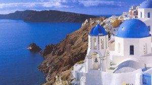 Santorini toma medidas para limitar la llegada de turistas