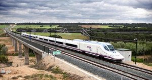 Los trenes AVE-Larga Distancia baten un récord de tráfico en verano