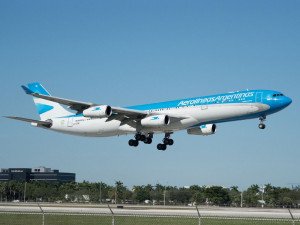 Aerolíneas Argentinas cancela sus vuelos a Miami hasta el 11 de septiembre