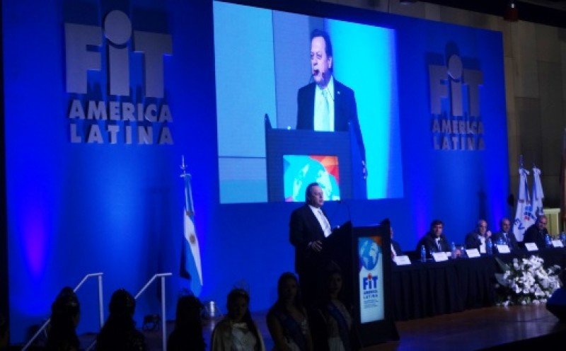 Ministro Gustavo Santos en la inauguración de la FIT 2017. Foto: J. Lyonnet