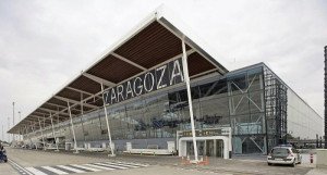 Ryanair y Wizz Air reciben entre 5 y 6 € por pasajero de Zaragoza