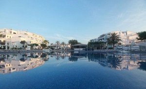 Fergus incorpora el Hotel Club Bahamas, en Ibiza