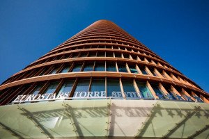 Caixabank adjudica a FCC la ampliación del Eurostars Torre Sevilla 
