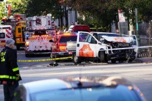Ocho muertos en un atentado terrorista con atropello en Nueva York