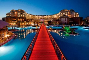 Hotelera española Riu sale de Turquía