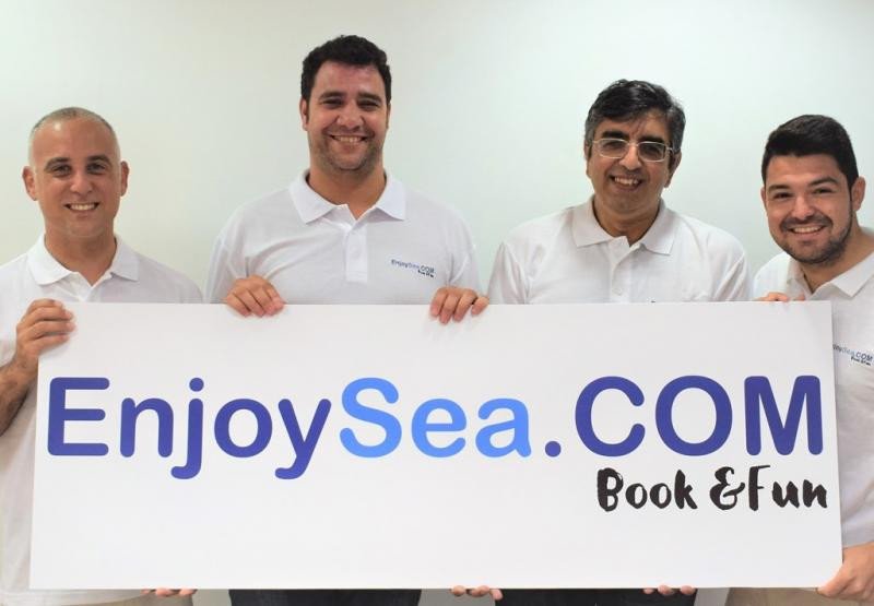 Los emprendedores de EnjoySea.com, que quieren convertirse en el Booking de las actividades de ocio náutico.
