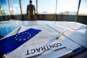 Competencia emite advertencias al Anteproyecto sobre la Directiva europea