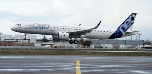 Airbus lanza su primer A321neo, de mayor capacidad y alcance transatlántico