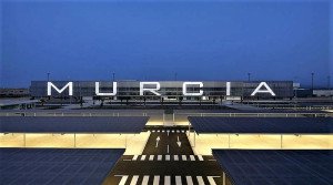 Constituyen la gestora del Aeropuerto Internacional de Murcia con 8,5 M €