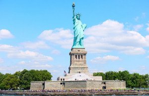 Nueva York abrirá Estatua de la Libertad pese a cierre parcial del Gobierno