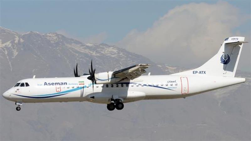 El avión siniestrado pertenece a la compañía iranía Aseman.