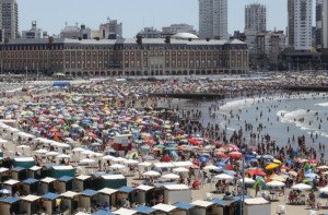 Casi 3 millones de turistas en Mar del Plata hasta febrero