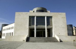 El Gobierno Vasco busca agencia de viajes por 2,3 M €