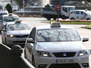 Los taxistas de Madrid plantan cara y lanzan el taxi compartido