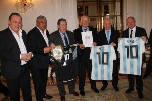 Gustavo Santos pide apoyo "para instalar el sueño del Mundial en la región"