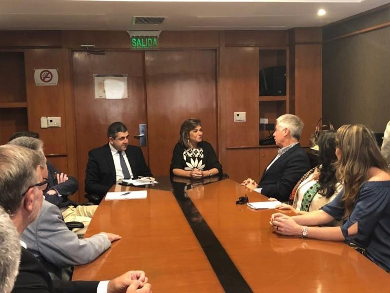 El secretario general de la OMT y la ministra de Turismo de Paraguay visitaron a los titulares de las asociaciones de agencias de viajes de América Latina. 