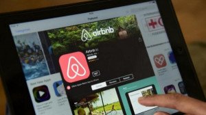 Airbnb quita la comisión a los huéspedes