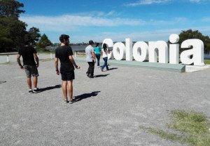 Verano en Uruguay con más turistas y caída del gasto individual