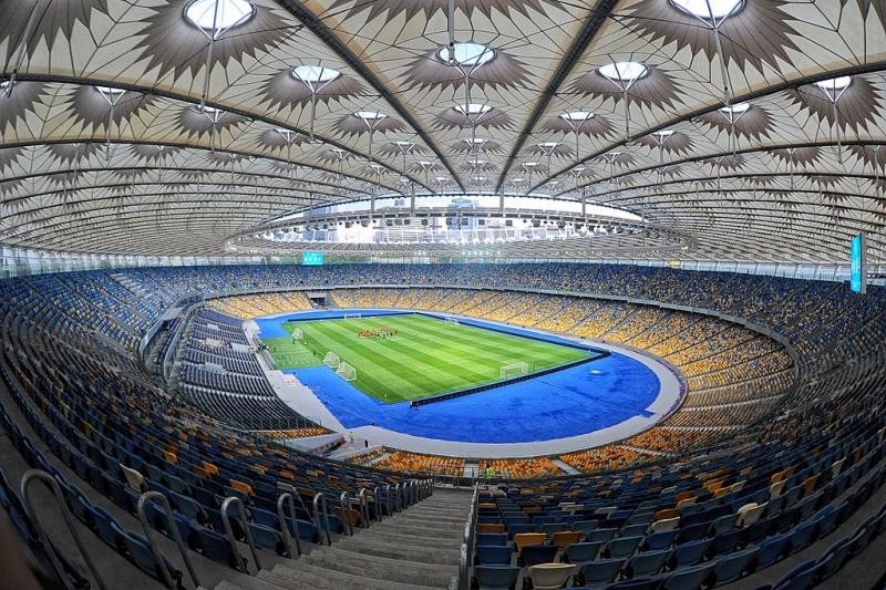 Algunos hoteles de Kiev pretenden hacer su agosto aprovechando la celebración de la final de la Champions en su Estadio Olímpico.